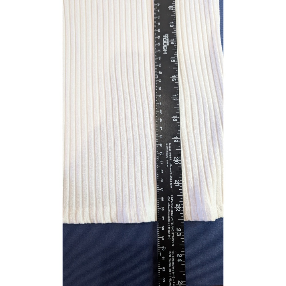 Susina White Ribbed Scoop Neck 3/4 Sleeve Flare Cuff Top Women's Size M - Picture 4 of 7